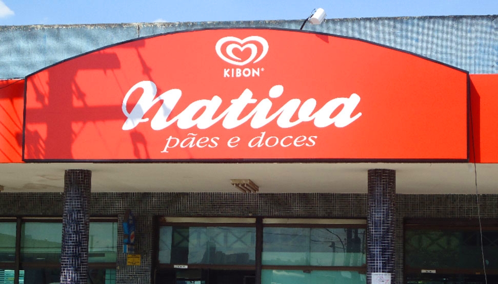 Painéis e Fachadas em Led