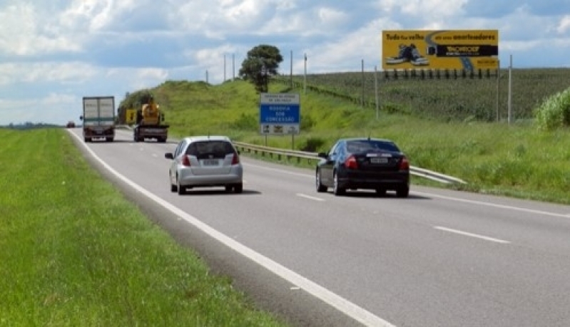 Painel Rodoviário com Lona