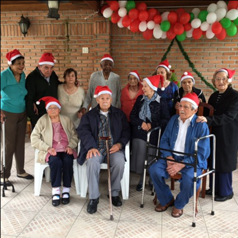 Pensionato de Idosos com Médicos