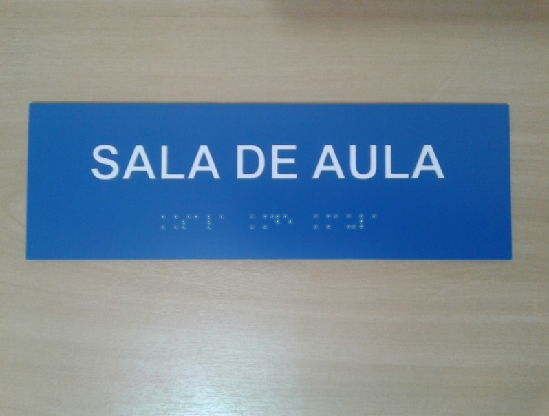 Placa de Identificação em Braille