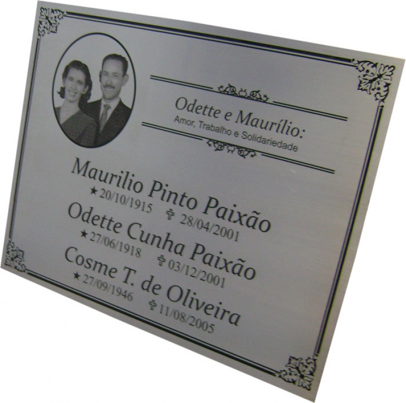 Placa de Túmulo