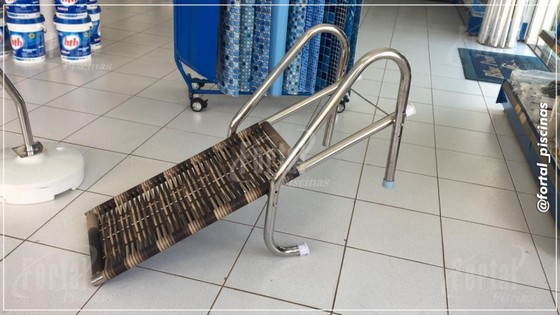 Plataforma para Piscina em Pvc