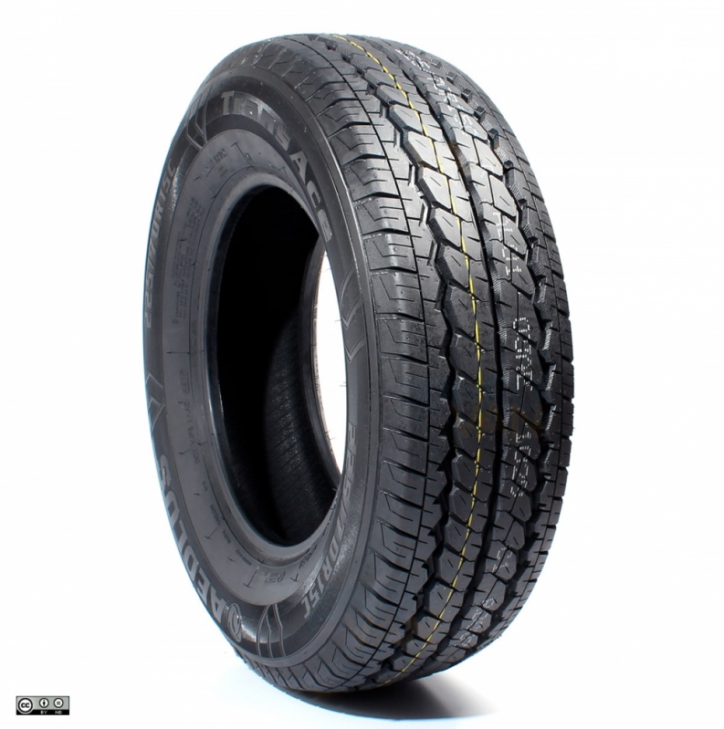 Pneu Pirelli 175 65r15 82v Cinturato P1 Plus