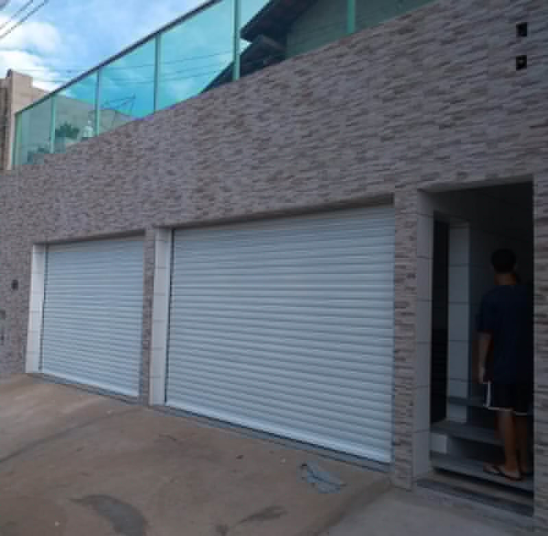 Porta de Aço Meia Cana para Garagem