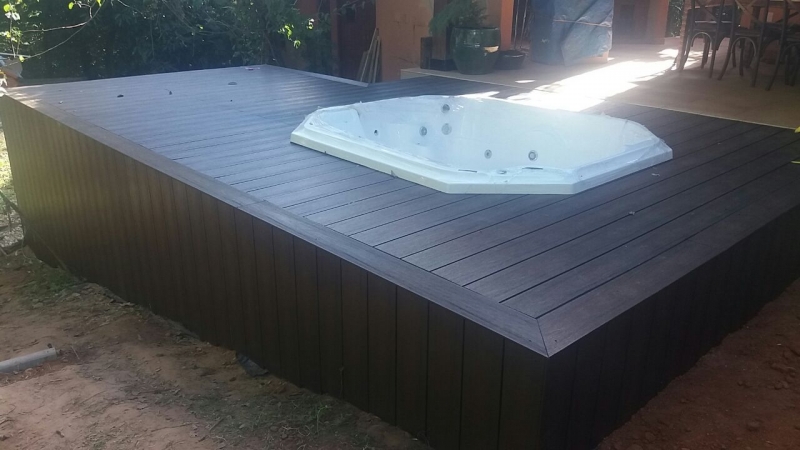 Projeto de Deck com Piscina