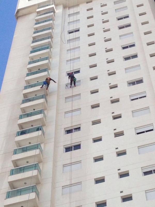 Recuperação de Fissuras em Alvenaria