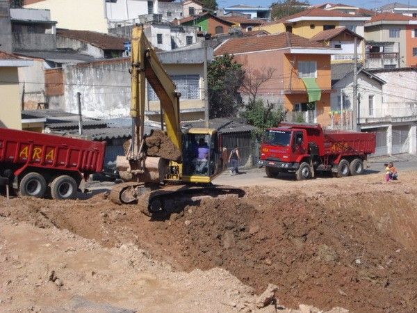 Serviço de Demolição de Obras