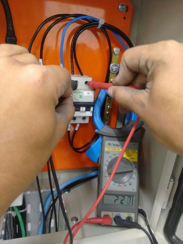 Serviços de Elétrica