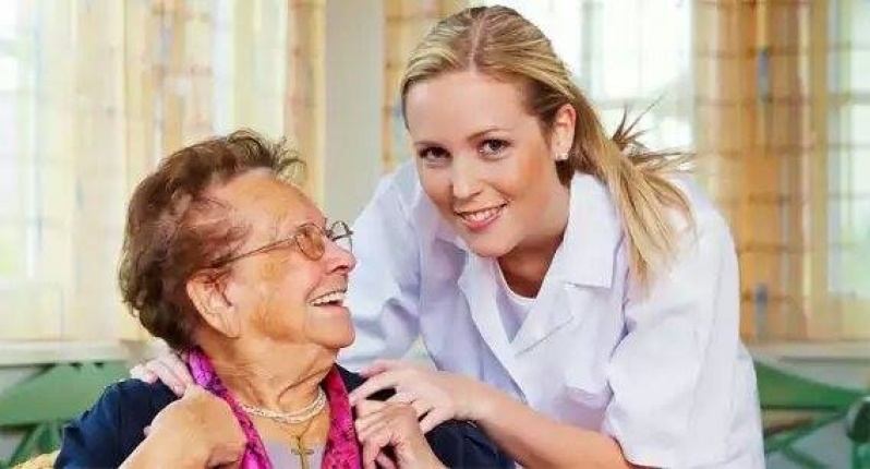 Serviços de Home Care para Idosos