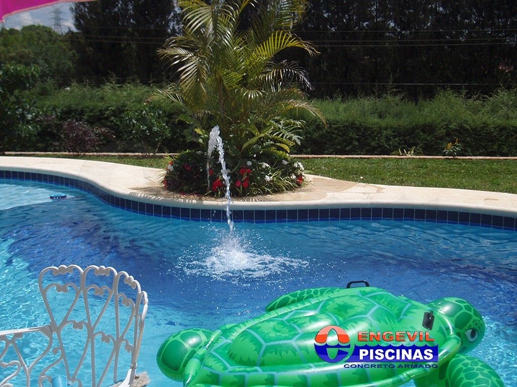 Serviços de Manutenção de Piscina