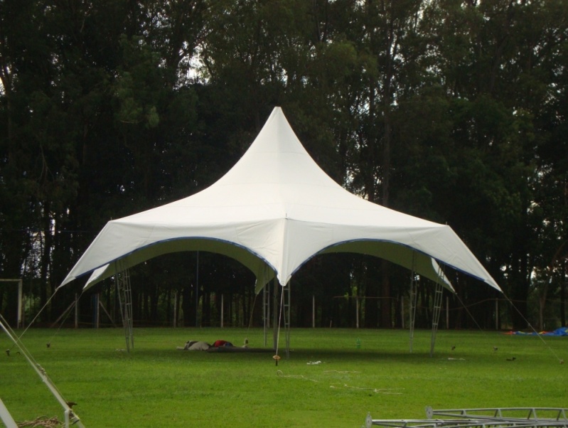 Tenda Aranha Personalizada para Casamento