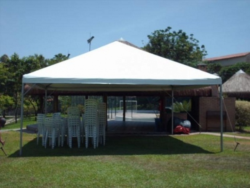 Tenda Piramide Personalizada para Casamento