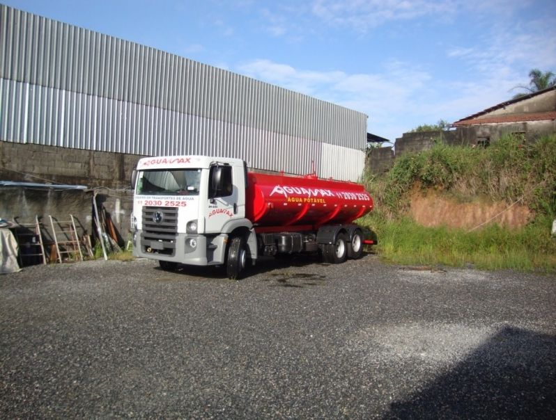 Transporte de água Potável em SP