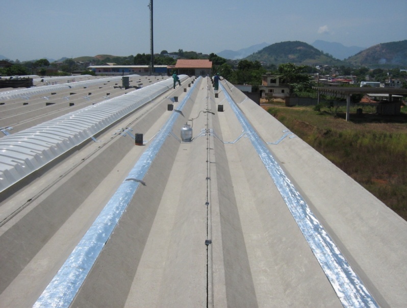 Tratamento de Trincas em Telhas Pré-moldadas