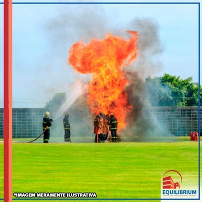 Treinamento Combate a Incêndio com Extintores