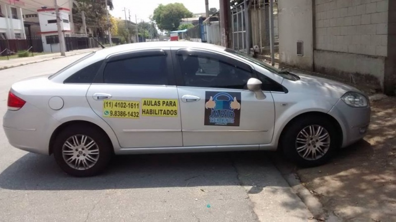 Treinamento para Perder o Medo de Dirigir em Auto Escola