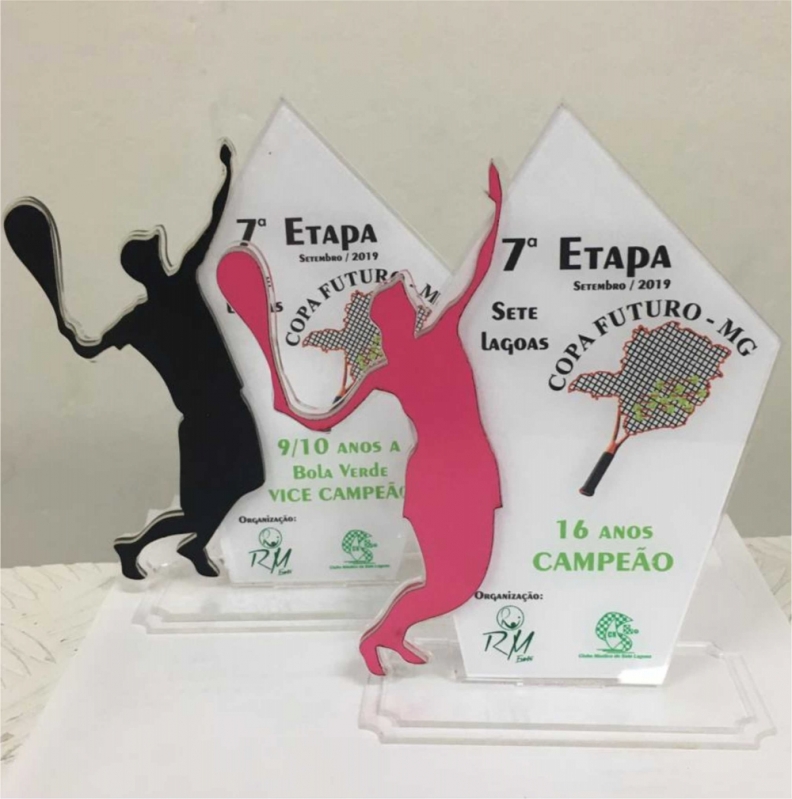 Troféu Personalizado em Mdf