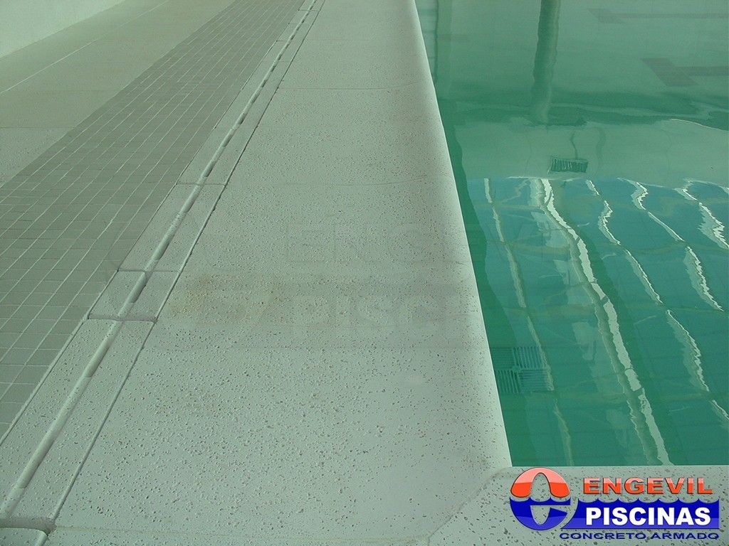 Venda de Piscina de Concreto