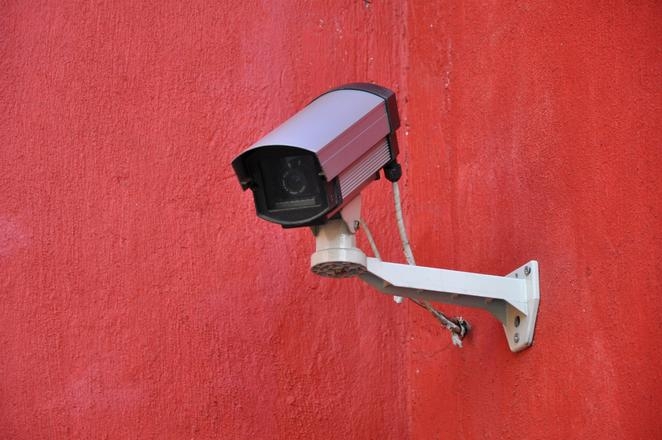Câmera de Segurança Residencial com Monitor