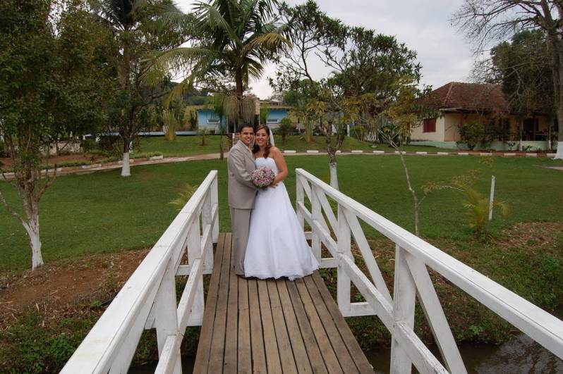 Chácara com Serviço de Buffet para Casamento