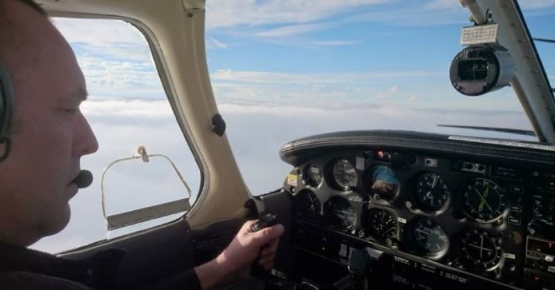 Escola de Piloto Comercial