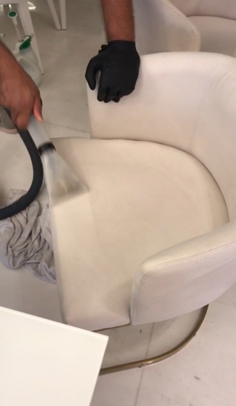 Higienização de Cadeiras Estofadas