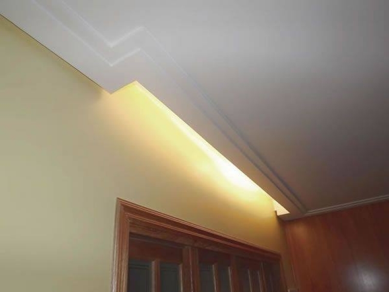 Iluminação de Gesso na Parede