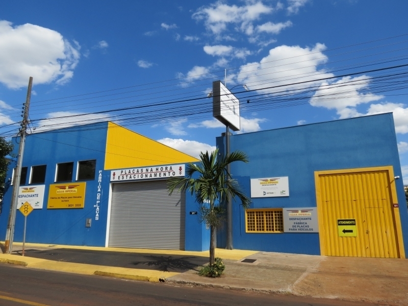 Perfiladeira Porta de Aço