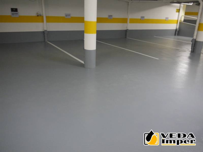 Piso Epóxi de Alta Resistência