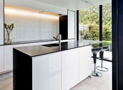 Piso Silestone Crema Minerva