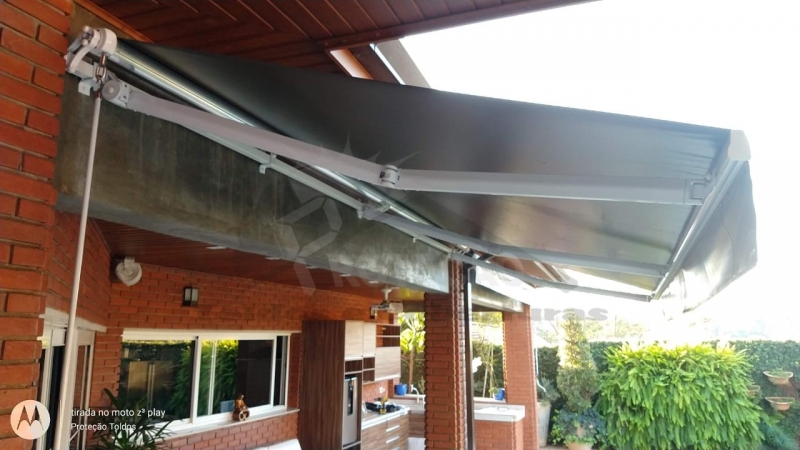 Toldo Articulado Manual