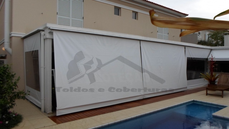 Toldo de Enrolar