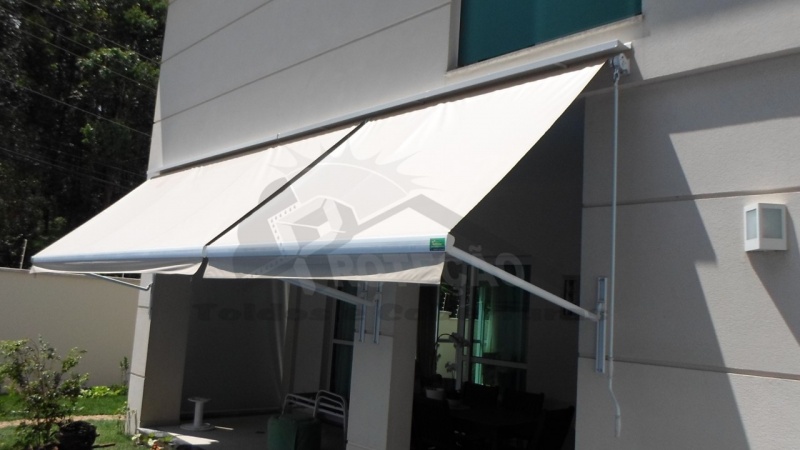 Toldo Reto